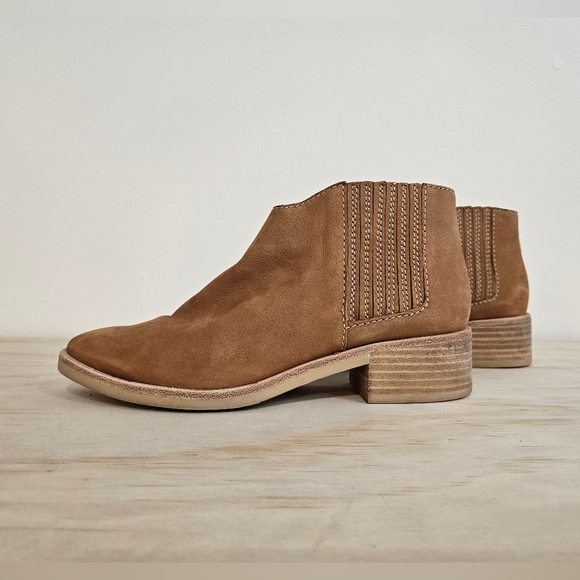 Women's DV Dolce Vita Ankle Boots - size 6 - Picture 5 of 6